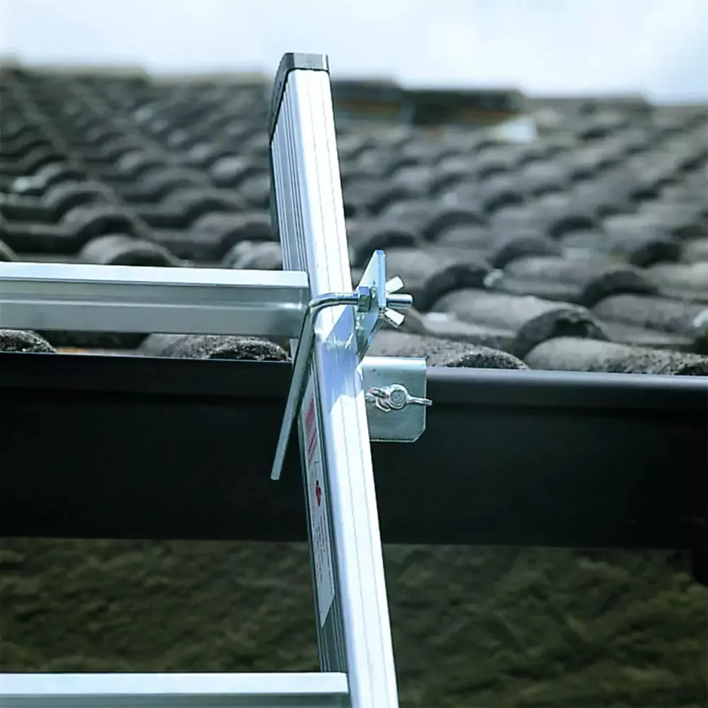 LADDER SAFETY CLIP, VOEL VEILIG OP UW LADDERS EN KLIM VEILIGER  LADDER DAKGOOT BEVEILIGING  LADDER VALBEVEILIGING  LADDER OMV